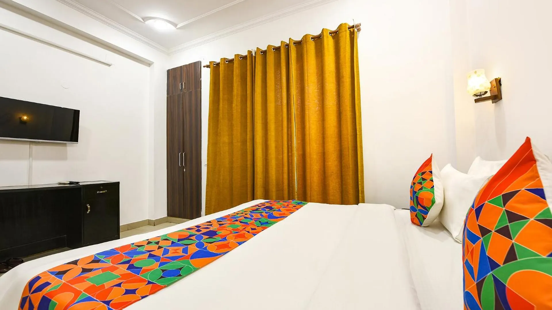Fabhotel Velvet Suites Gurgaon 3*,  Indien