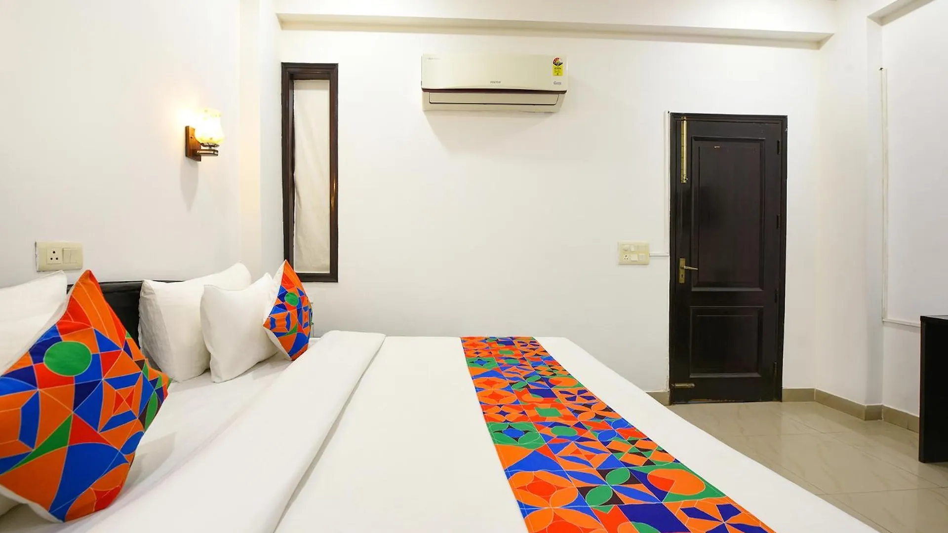 Fabhotel Velvet Suites Gurgaon Hotel